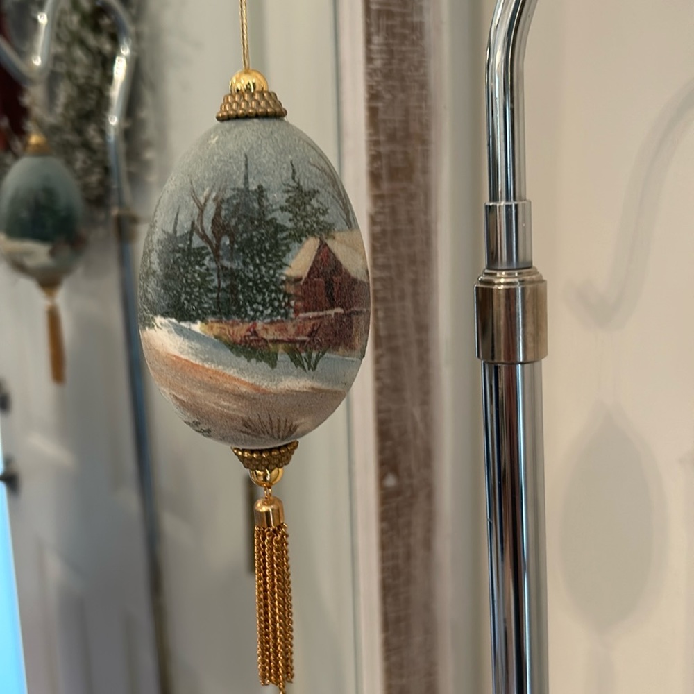 HOLIDAY HAUS JUST EGGS STONE FARMHOUSE ORNAMENT